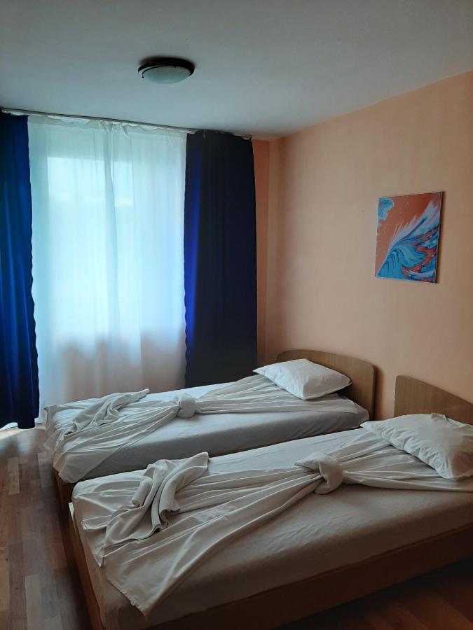 Central Hotel Sozopol Exterior photo