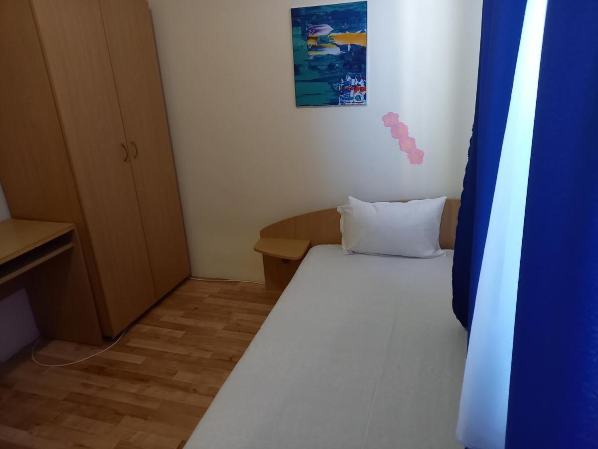 Central Hotel Sozopol Exterior photo