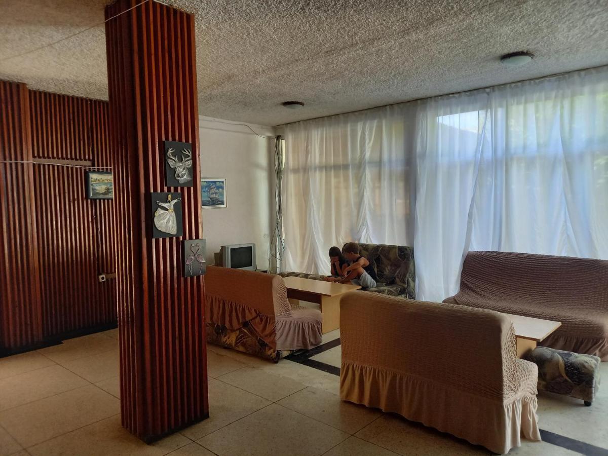 Central Hotel Sozopol Exterior photo